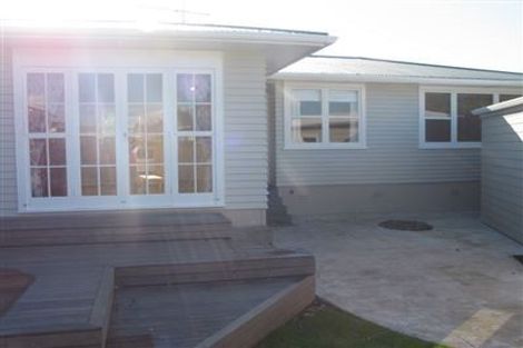 Photo of property in 1/45 Seine Road, Forrest Hill, Auckland, 0620