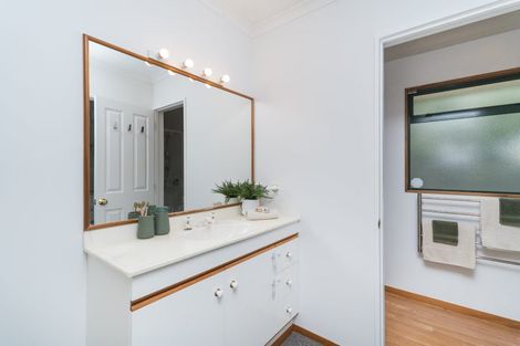 Photo of property in 86 Pahiatua Street, Hokowhitu, Palmerston North, 4410