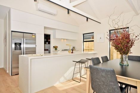 Photo of property in 19 Glaisdale Crescent, Flagstaff, Hamilton, 3210