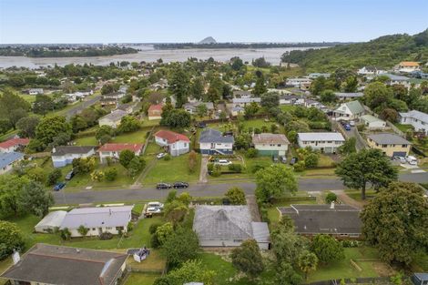 Photo of property in 5 Dunton Drive, Welcome Bay, Tauranga, 3112