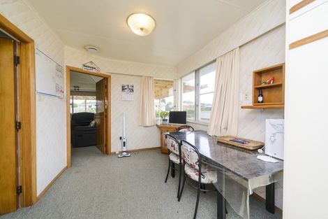 Photo of property in 58 Sherwill Street, Feilding, 4702