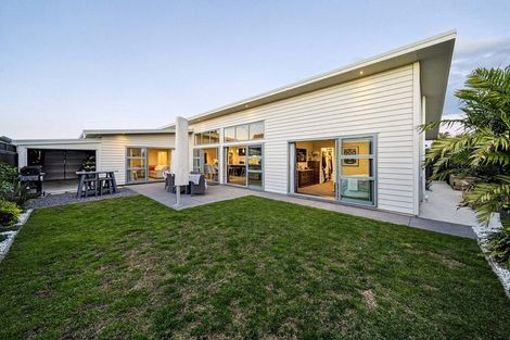Photo of property in 42 Nautilus Drive, Papamoa Beach, Papamoa, 3118