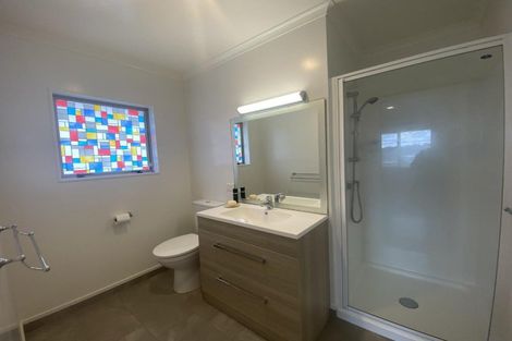 Photo of property in 30 Bay Street, Red Beach, 0932