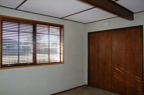 Photo of property in 1 Duthie Street, Milton, 9220