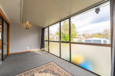 Photo of property in 10 Avenue Road, West End, Timaru, 7910