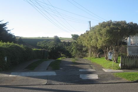 Photo of property in 7 Cheshire Street, Cannons Creek, Porirua, 5024