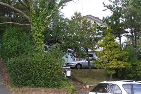 Photo of property in 22 Arrow Road, Forrest Hill, Auckland, 0620