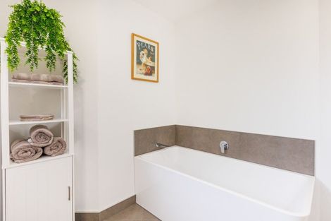 Photo of property in 111 Park Road, West End, Palmerston North, 4410