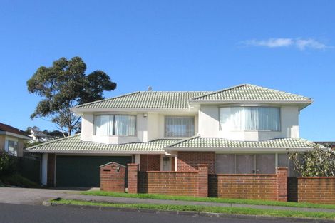 Photo of property in 26 Meadowland Drive, Somerville, Auckland, 2014