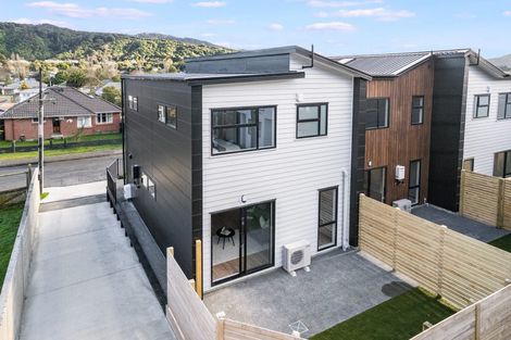 Photo of property in 3/24 Bull Avenue, Wainuiomata, Lower Hutt, 5014