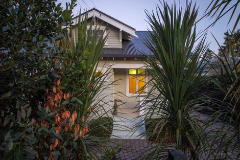 Photo of property in 10 Thames Street, Claudelands, Hamilton, 3214