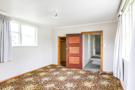 Photo of property in 59 Brougham Street, Westport, 7825