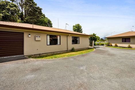 Photo of property in 4/99 Mangorei Road, Merrilands, New Plymouth, 4312