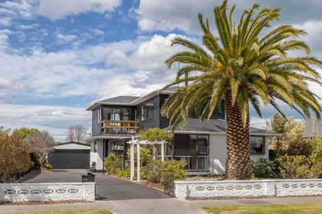 Photo of property in 116 Effingham Street, North New Brighton, Christchurch, 8083