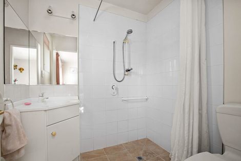 Photo of property in 6 Old Bridge Road, Bridge Hill, Alexandra, 9320