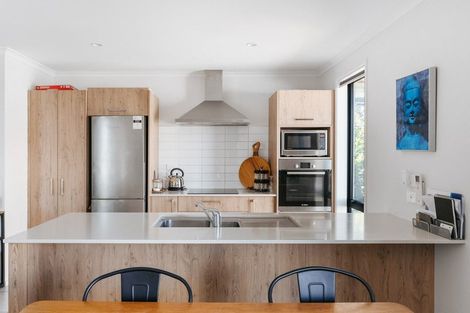 Photo of property in 78 Bert Wall Drive, Omokoroa, 3114