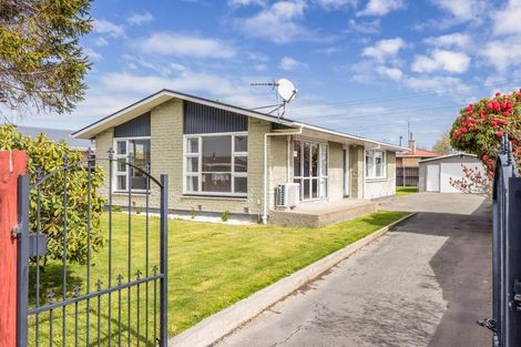 Photo of property in 33 Skerten Avenue, Hornby, Christchurch, 8042