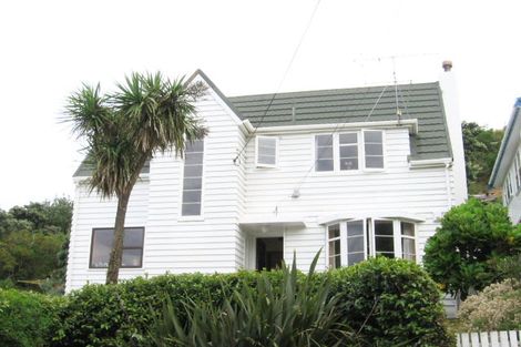 Photo of property in 11 Knoll Street, Island Bay, Wellington, 6023