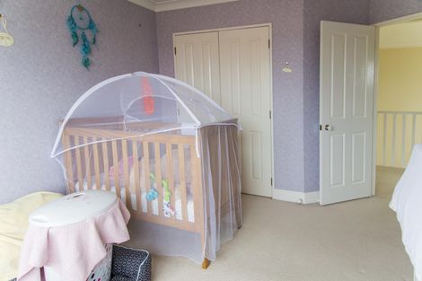 Photo of property in 21 Chippewa Place, Conifer Grove, Takanini, 2112