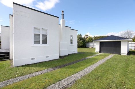 Photo of property in 12 Rira Street, Marton, 4710