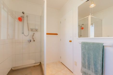 Photo of property in 23 Dennis Taylor Court, Paraparaumu, 5032