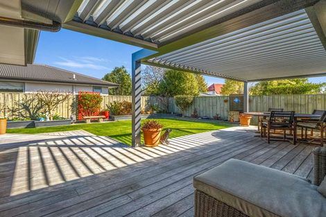 Photo of property in 2 Awa Place, Rangiora, 7400