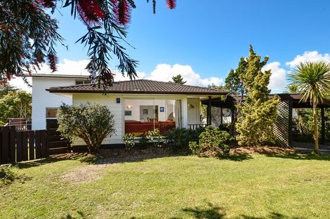 Photo of property in 20 Finlow Drive, Te Atatu South, Auckland, 0610