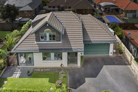 Photo of property in 2/14 Travers Place, Northpark, Auckland, 2013