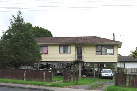 Photo of property in 282 Royal Road, Massey, Auckland, 0614
