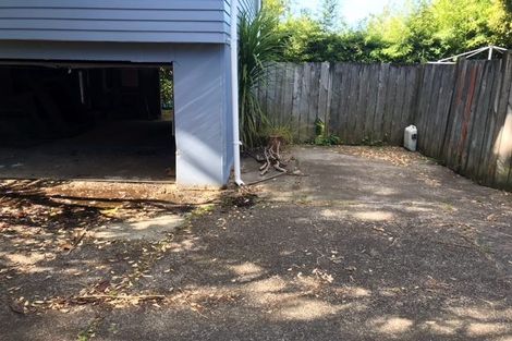 Photo of property in 2/9 Gazelle Avenue, Beach Haven, Auckland, 0626