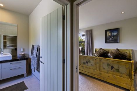 Photo of property in 20 Rannoch Drive, Jacks Point, Queenstown, 9371