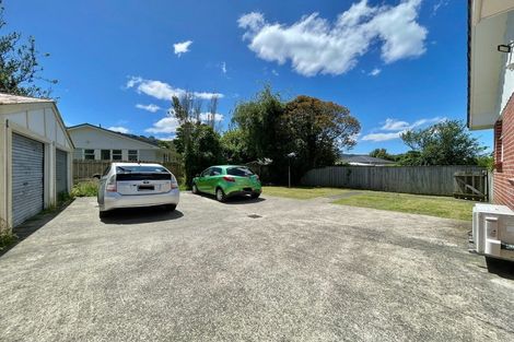 Photo of property in 1/5 Ruahine Street, Trentham, Upper Hutt, 5018