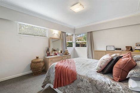 Photo of property in 1/30 Alamein Avenue, Belmont, Auckland, 0622