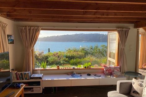Photo of property in 12 Pahia Street, Roseneath, Wellington, 6021