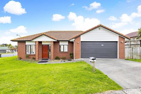 Photo of property in 2 Derryveagh Lane, Weymouth, Auckland, 2103
