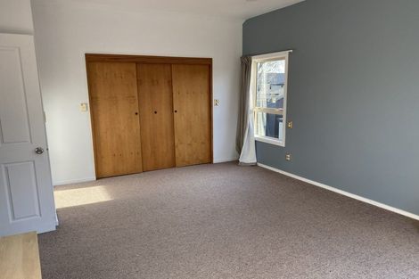 Photo of property in 55 Memorial Avenue, Ilam, Christchurch, 8053