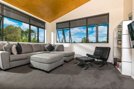 Photo of property in 36a Wicklam Lane, Greenhithe, Auckland, 0632