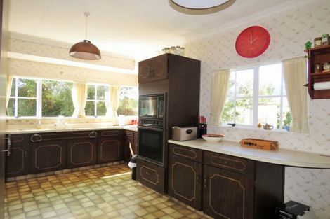 Photo of property in 54 Waihou Road, Levin, 5571