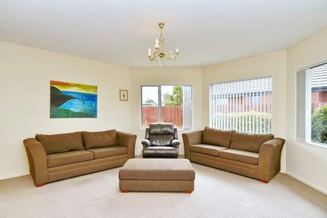 Photo of property in 11 Kotare Avenue, Rangiora, 7400