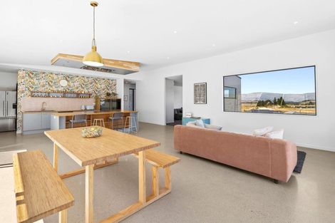 Photo of property in 3 Waxeye Lane, Lake Hawea, 9382