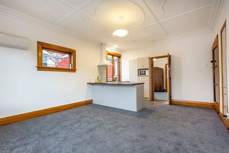 Photo of property in 53 Manor Place, Dunedin Central, Dunedin, 9016