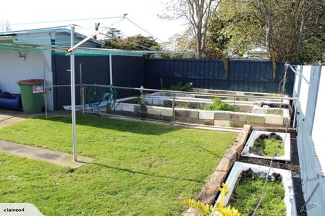 Photo of property in 8 Vardon Road, St Andrews, Hamilton, 3200