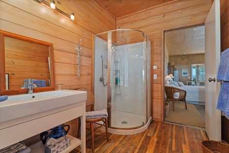 Photo of property in 899e Purangi Road, Cooks Beach, Whitianga, 3591