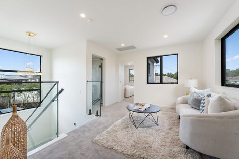 Photo of property in 28b Kereru Street, Henderson, Auckland, 0612