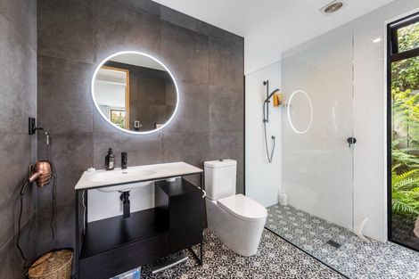 Photo of property in 59 The Circle, Manly, Whangaparaoa, 0930