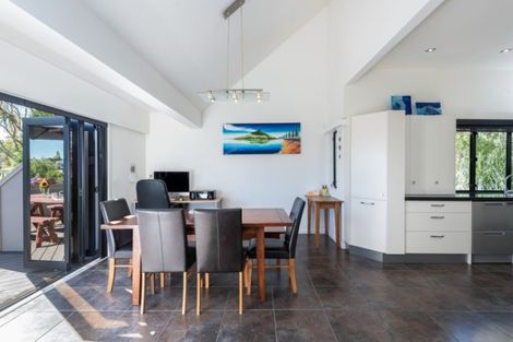 Photo of property in 43 Castleton Drive, Howick, Auckland, 2014