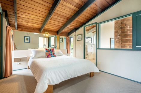 Photo of property in 27 Hadfield Street, Beach Haven, Auckland, 0626