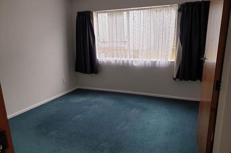 Photo of property in 62b Baylands Drive, Newlands, Wellington, 6037