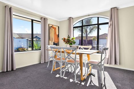 Photo of property in 94 Wentworth Drive, Rototuna North, Hamilton, 3210