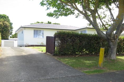 Photo of property in 14 Killington Crescent, Mangere, Auckland, 2022